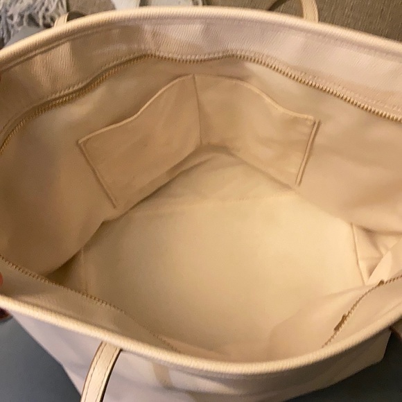 Coach Pebble Leather Purse - Picture 7 of 13